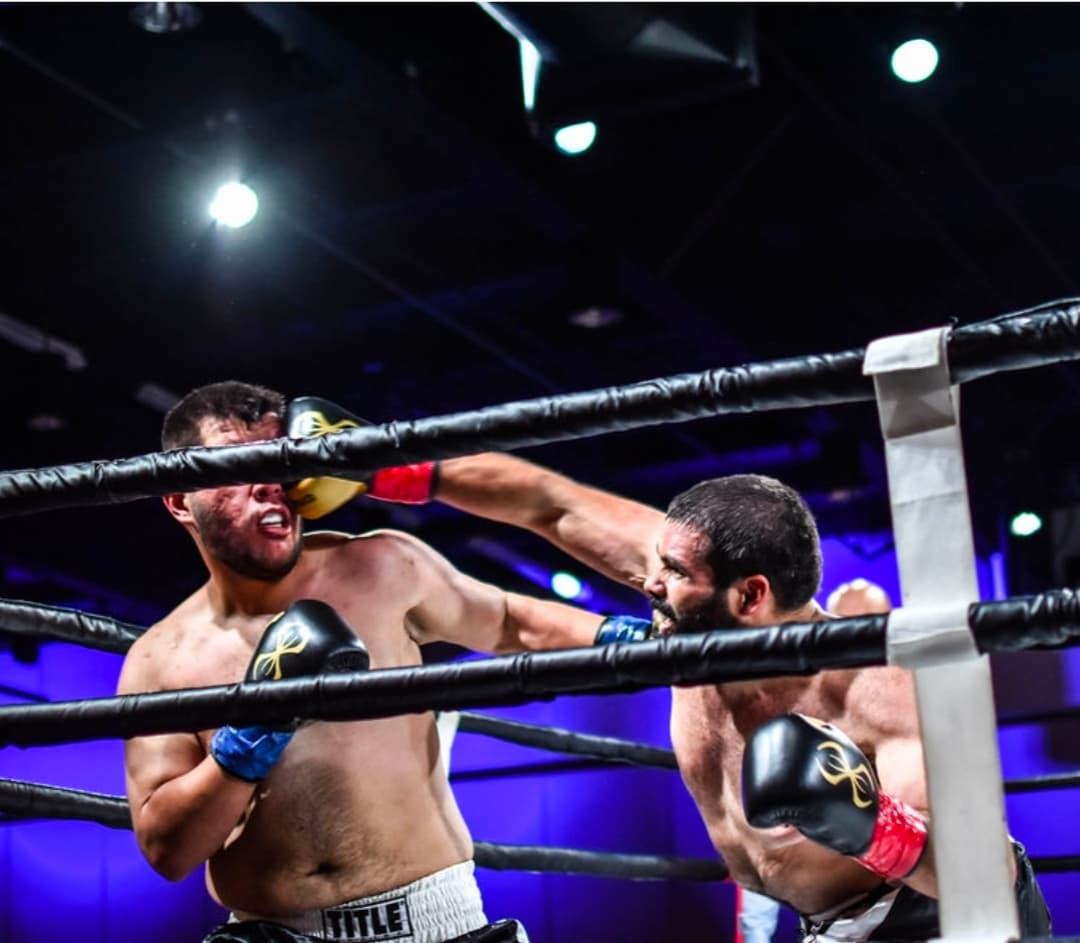 Cole Smith boxing